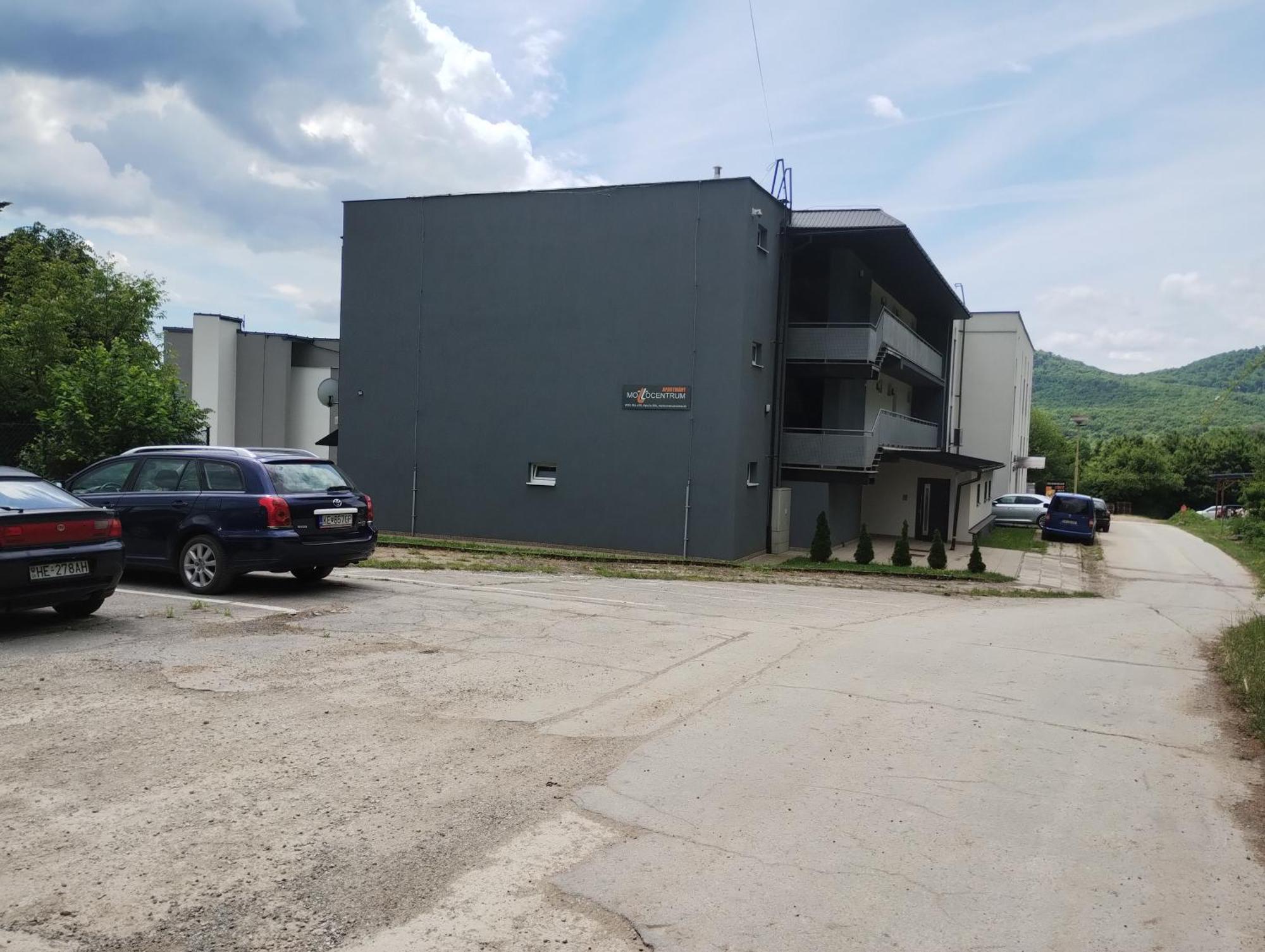 Apartmany Fantagiro Kaluža Exteriör bild
